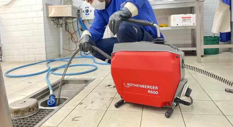 Kartepe Tesisatci Gider Mutfak Açma 